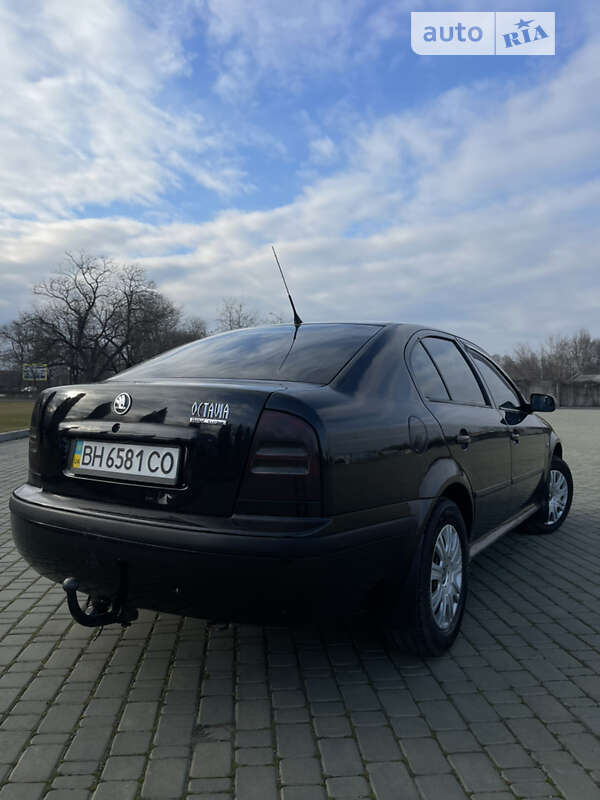 Лифтбек Skoda Octavia 2001 в Одессе
