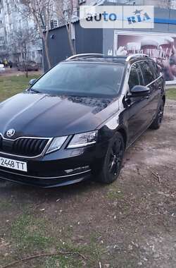 Универсал Skoda Octavia 2018 в Одессе