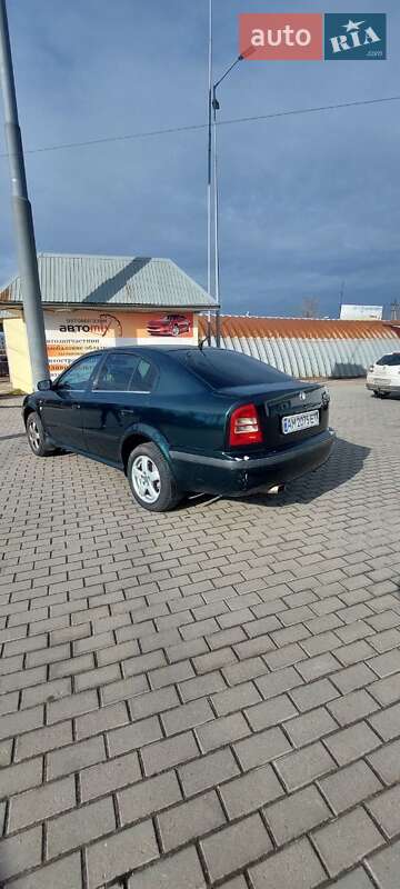 Лифтбек Skoda Octavia 2002 в Житомире фото 3 Лифтбек Skoda Octavia 2002 в Житомире
