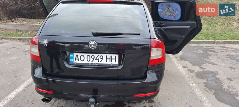 Универсал Skoda Octavia 2012 в Виноградове