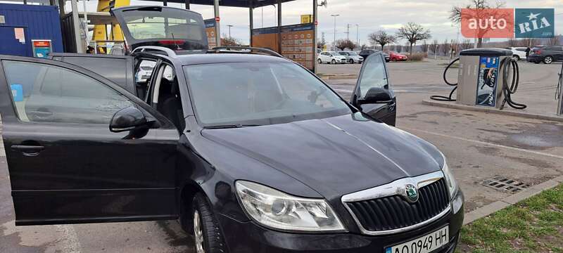 Универсал Skoda Octavia 2012 в Виноградове
