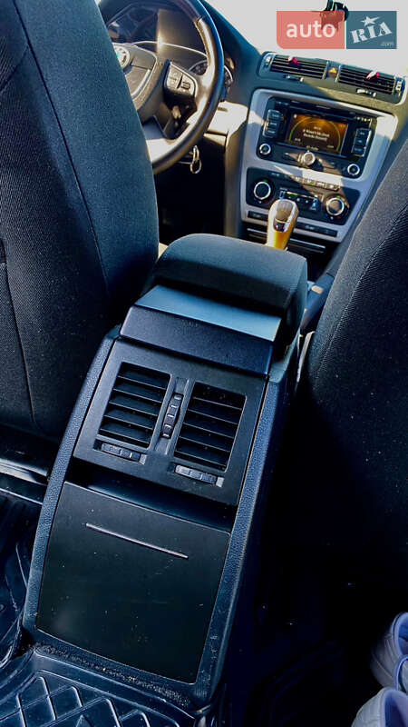 Лифтбек Skoda Octavia 2012 в Львове
