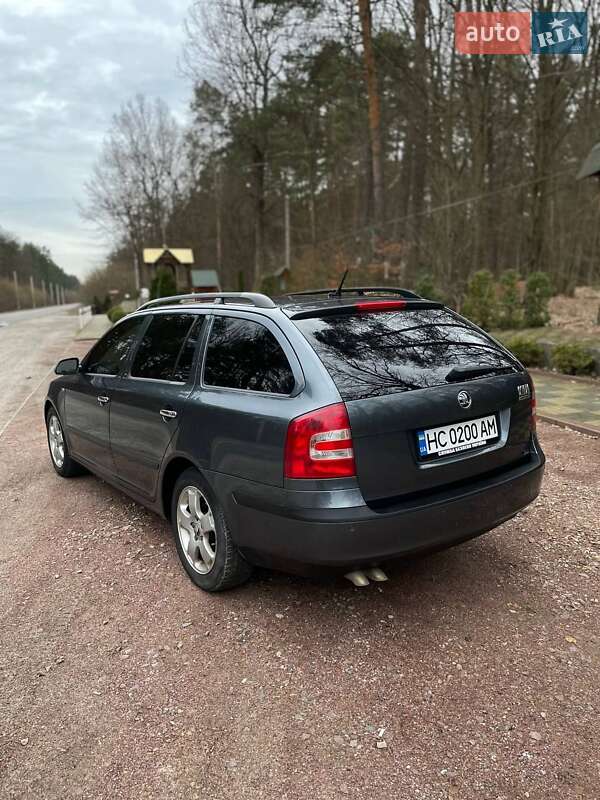 Універсал Skoda Octavia 2008 в Яворові
