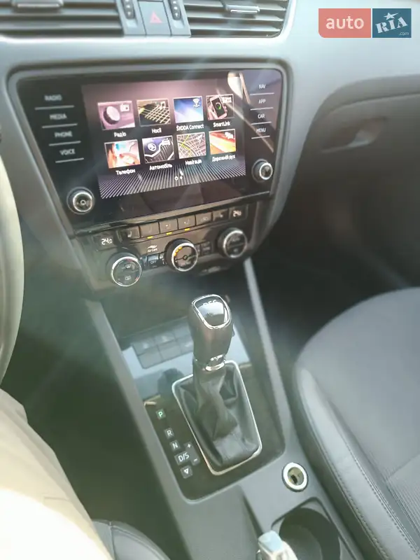 Skoda Octavia 2019 VIN TMBJJ7NE9K0152957 фото оголошення 10 з 42