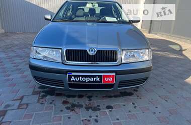 Лифтбек Skoda Octavia 2003 в Запорожье