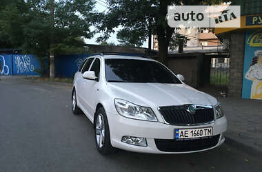 Универсал Skoda Octavia 2009 в Днепре