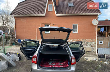 Универсал Skoda Octavia 2011 в 