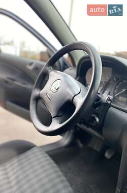 Универсал Skoda Octavia 2003 в 