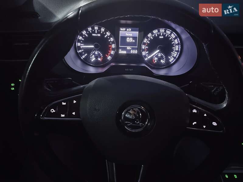 Универсал Skoda Octavia 2016 в Каменец-Подольском