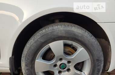 Универсал Skoda Octavia 2010 в 