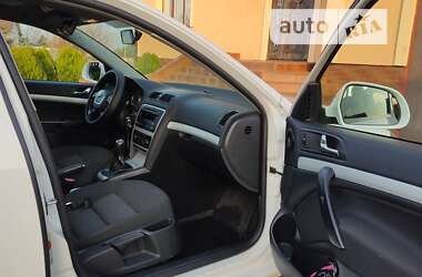 Универсал Skoda Octavia 2010 в 