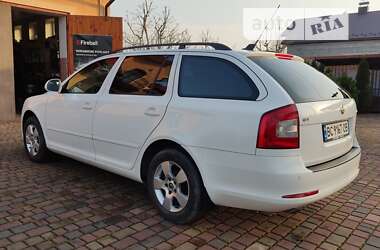 Универсал Skoda Octavia 2010 в 