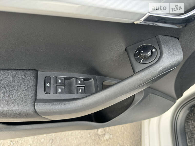 Универсал Skoda Octavia 2014 в Днепре