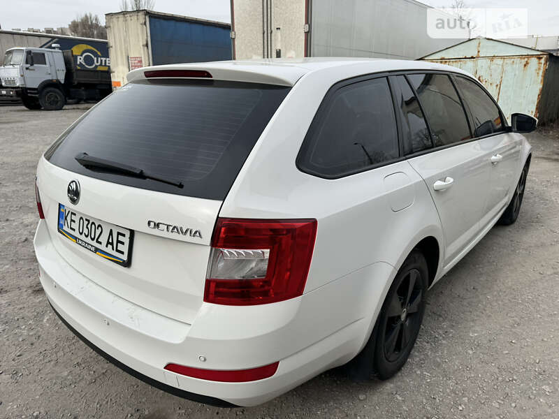 Универсал Skoda Octavia 2014 в Днепре