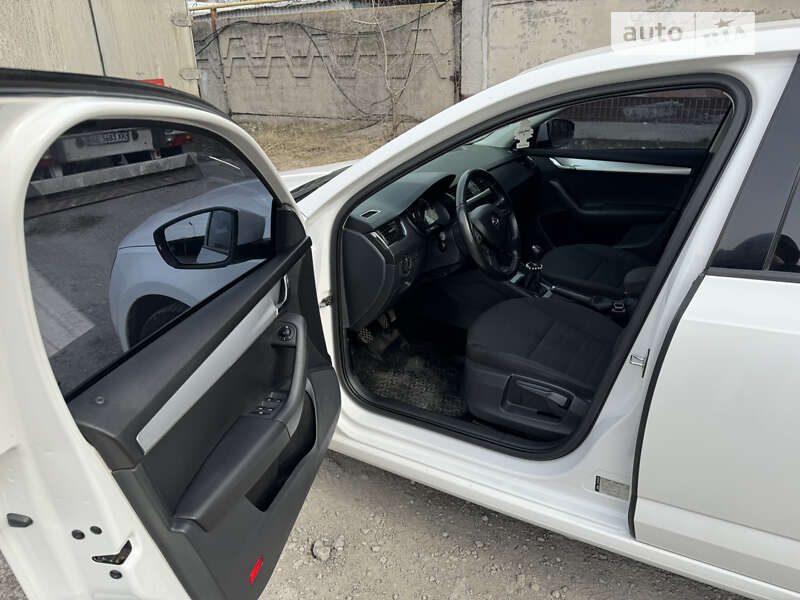 Универсал Skoda Octavia 2014 в Днепре