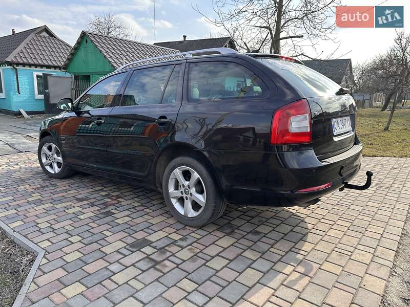Универсал Skoda Octavia 2012 в Христиновке