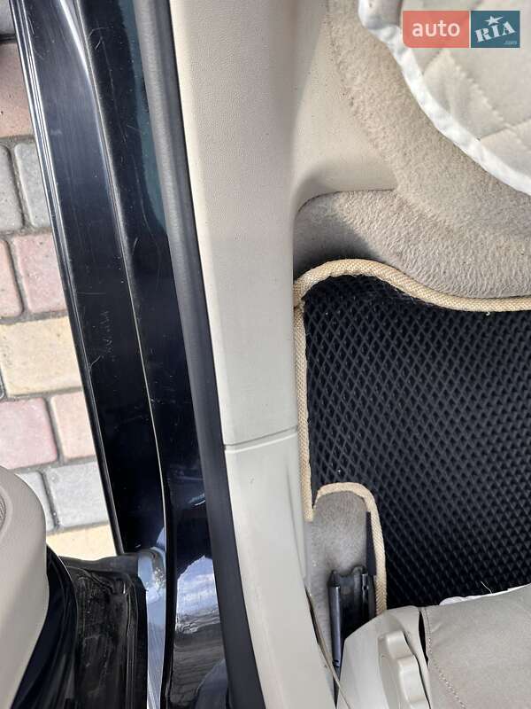 Универсал Skoda Octavia 2012 в Христиновке