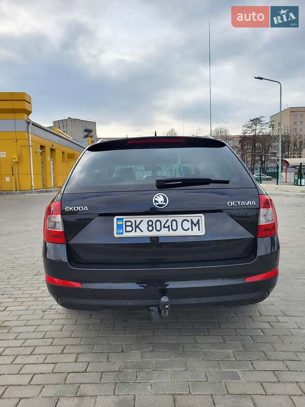 Универсал Skoda Octavia 2016 в Ровно