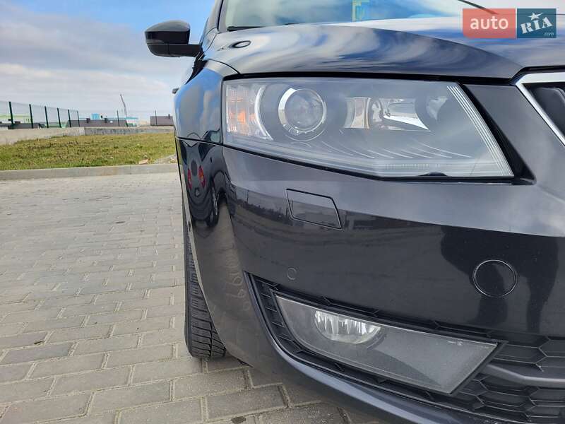 Универсал Skoda Octavia 2016 в Ровно