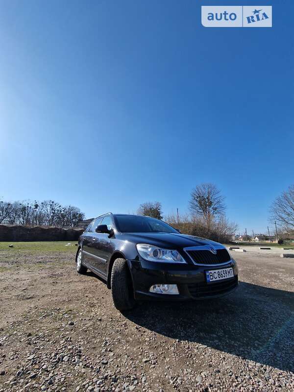 Універсал Skoda Octavia 2011 в Бродах