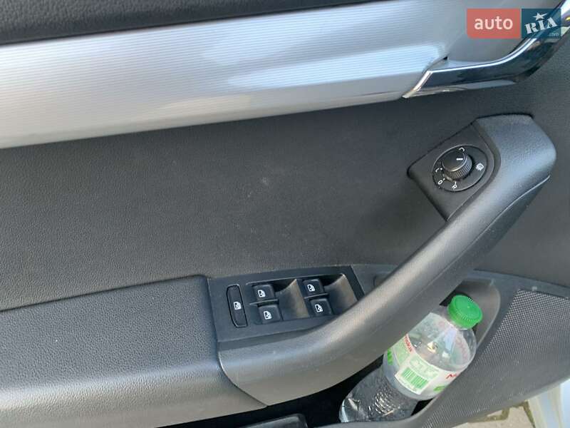 Лифтбек Skoda Octavia 2015 в Иршаве