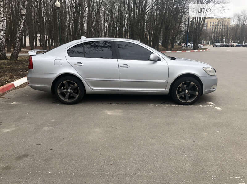Лифтбек Skoda Octavia 2012 в Харькове