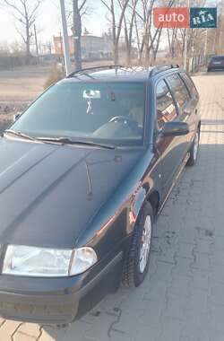 Универсал Skoda Octavia 2004 в Коростене