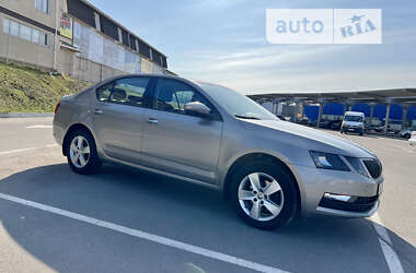 Лифтбек Skoda Octavia 2018 в Виннице