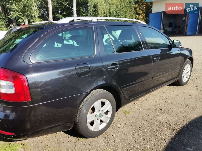 Універсал Skoda Octavia 2010 в Калуші
