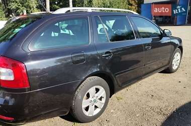 Универсал Skoda Octavia 2010 в Калуше