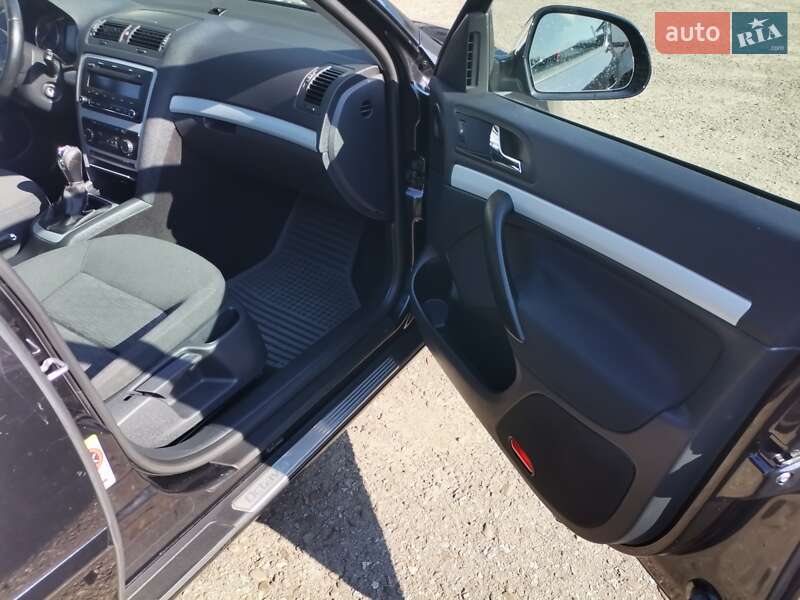 Універсал Skoda Octavia 2010 в Калуші