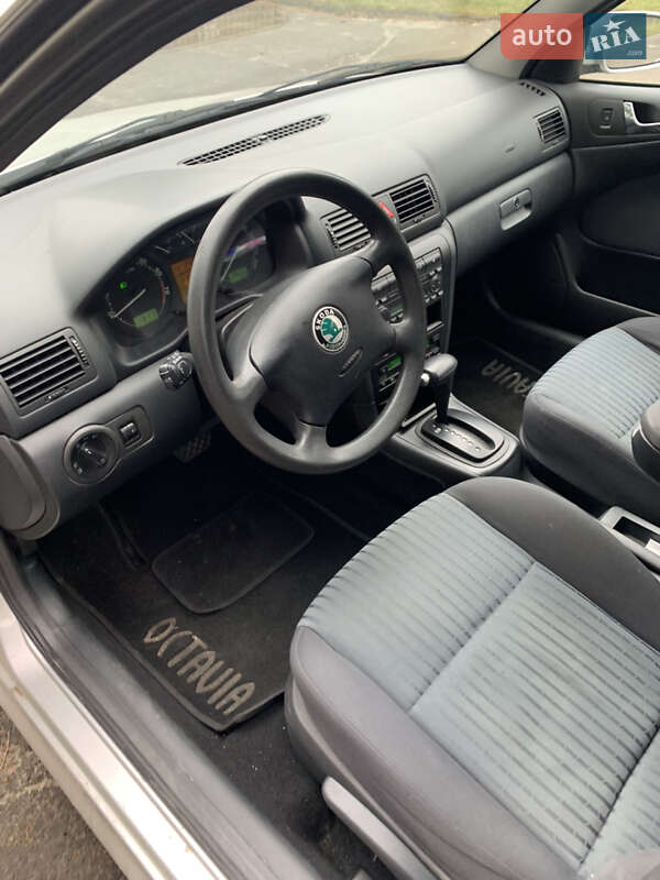 Універсал Skoda Octavia 2007 в Рівному