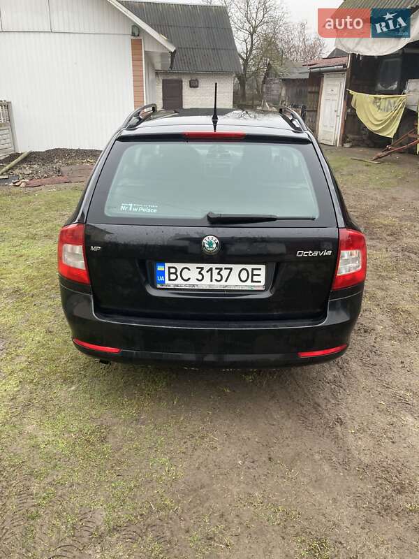 Універсал Skoda Octavia 2013 в Львові фото 4 Універсал Skoda Octavia 2013 в Львові