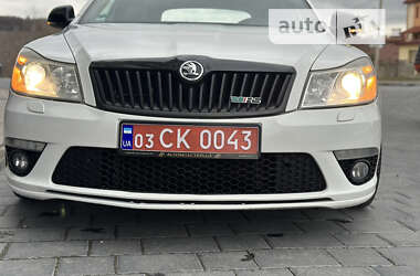 Универсал Skoda Octavia 2010 в Трускавце