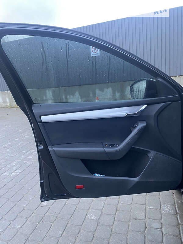 Універсал Skoda Octavia 2013 в Львові фото 23 Універсал Skoda Octavia 2013 в Львові