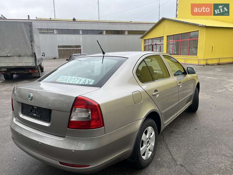 Лифтбек Skoda Octavia 2010 в Кропивницком фото 4 Лифтбек Skoda Octavia 2010 в Кропивницком