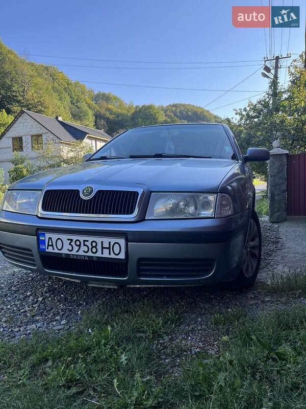 Ліфтбек Skoda Octavia 2005 в Хусті