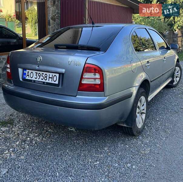 Ліфтбек Skoda Octavia 2005 в Хусті