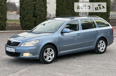 Универсал Skoda Octavia 2009 в Дубно