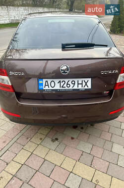 Лифтбек Skoda Octavia 2013 в Мукачево