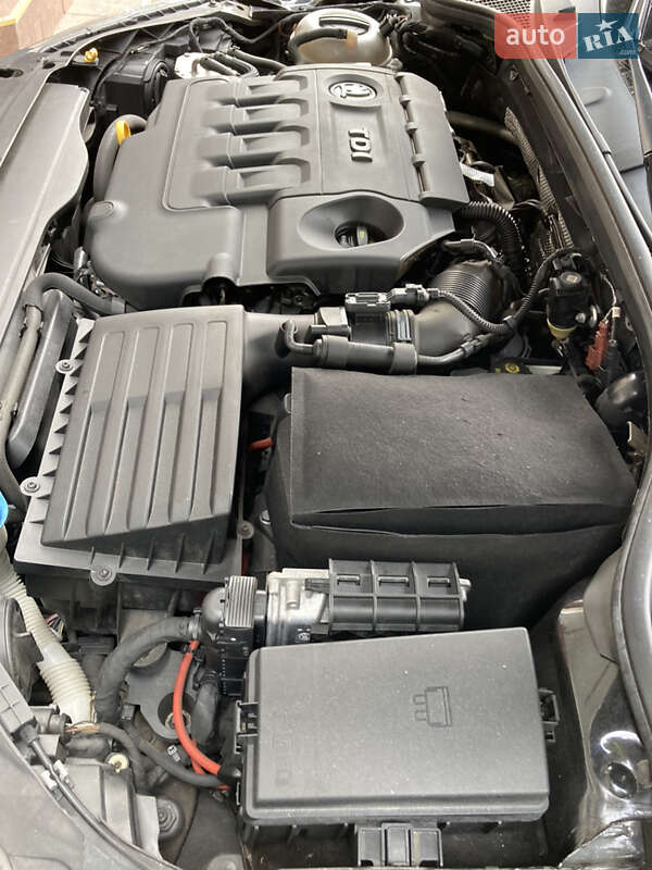 Универсал Skoda Octavia 2015 в Светловодске