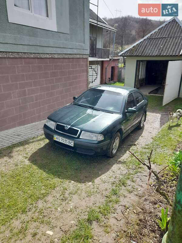 Skoda Octavia 2002
