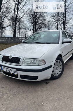 Лифтбек Skoda Octavia 2010 в Кролевце