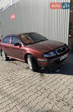 Лифтбек Skoda Octavia 1997 в Рахове