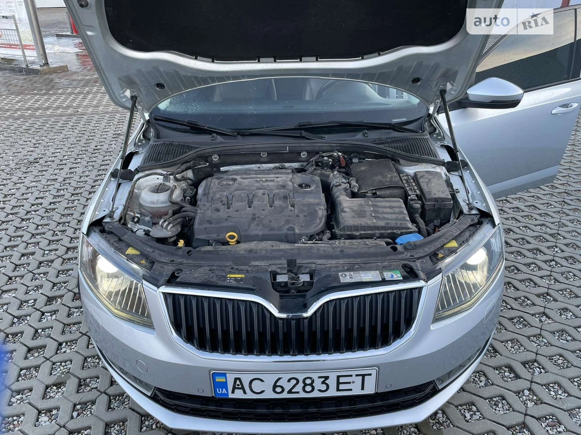 2016 Skoda Octavia - мініатюра 9