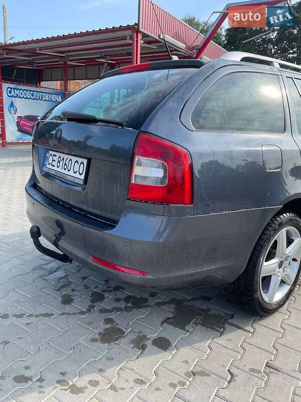 Універсал Skoda Octavia 2009 в Чернівцях