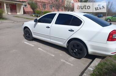 Ліфтбек Skoda Octavia 2010 в Запоріжжі