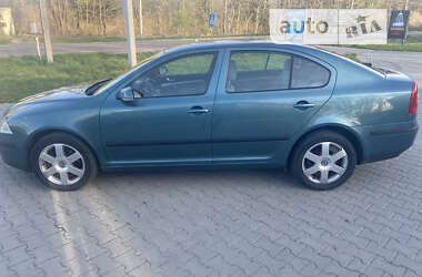 Лифтбек Skoda Octavia 2004 в Дрогобыче