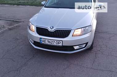 Універсал Skoda Octavia 2015 в Кам'янському