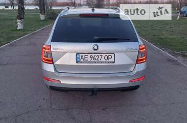 Универсал Skoda Octavia 2015 в Каменском